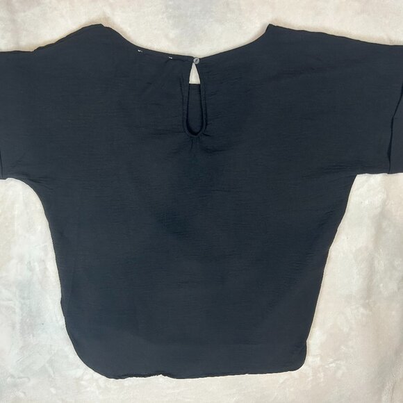 She & Sky Black Women's Top Size Medium Petite - Picture 3 of 11